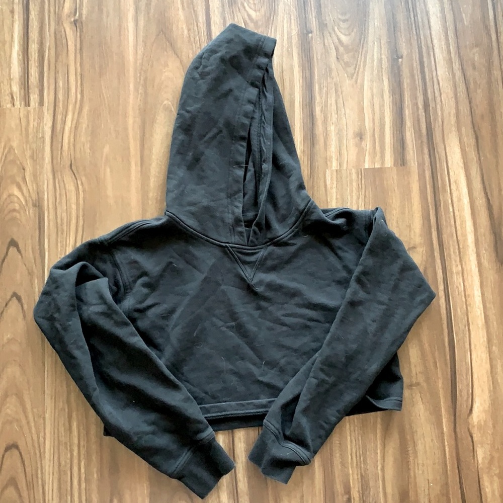 Lululemon Cropped Hoodie
